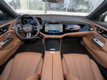 MERCEDES-BENZ E 200 4MATIC Limousine ACC LED Navi Pa&hellip;