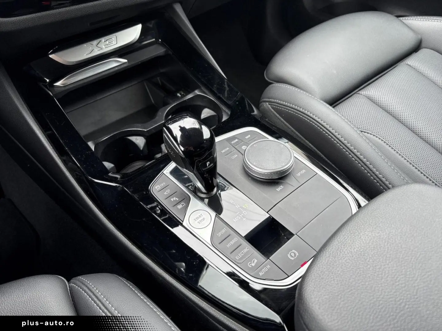 BMW X3 xDrive 30e LiveCo Laser HUD 360  Sportsi 18