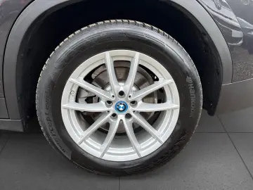 BMW X3 xDrive 30e LiveCo Laser HUD 360  Sportsi 18