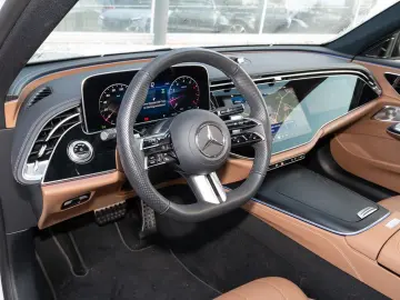 MERCEDES-BENZ E 200 4MATIC Limousine Pano SpurW W-Pa&hellip;