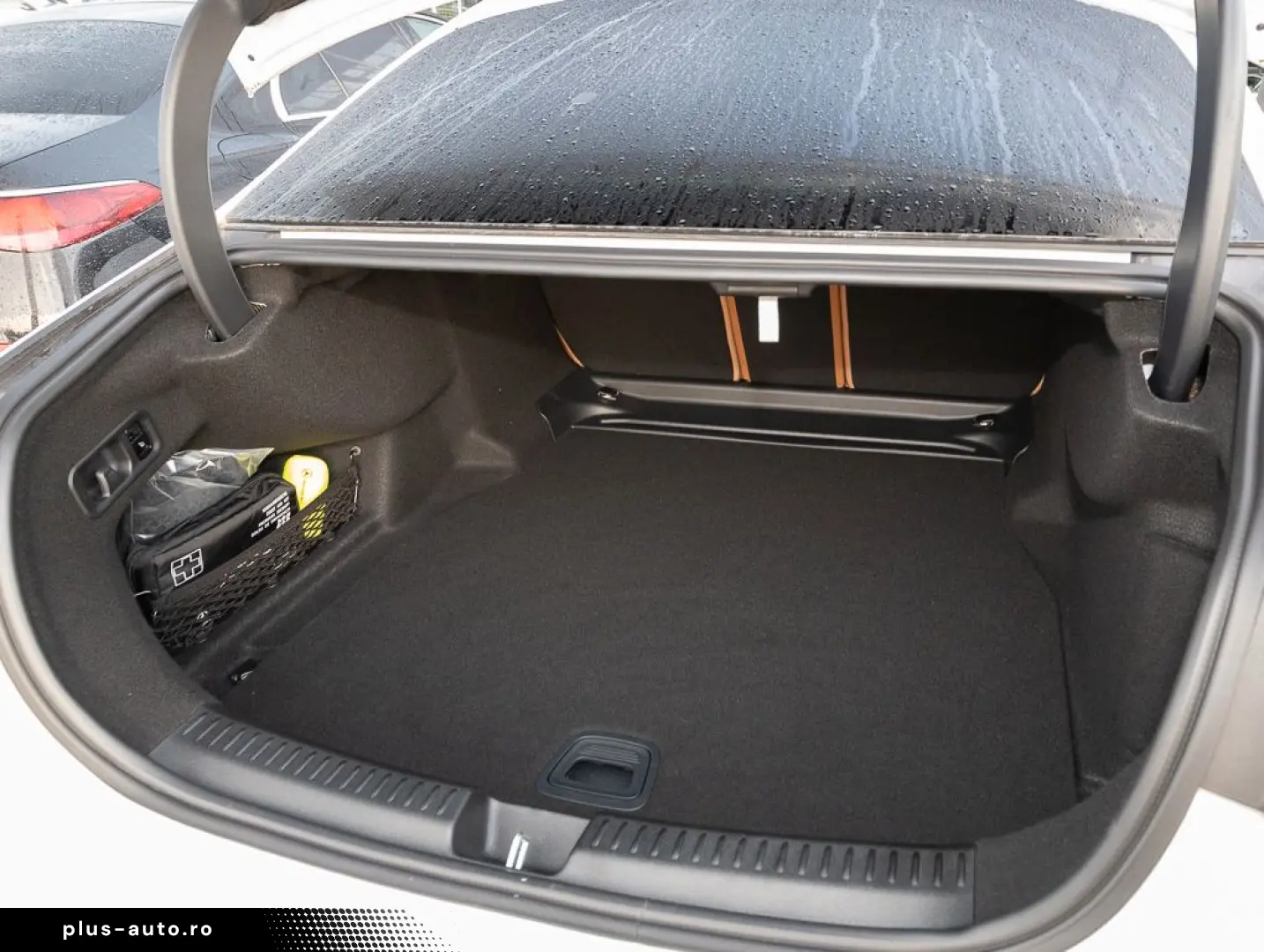 MERCEDES-BENZ E 200 4MATIC Limousine Pano SpurW W-Pa&hellip;