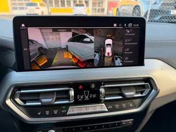 BMW X3 xD 30e PANORAMA