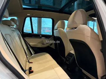 BMW X3 xDrive30e AT