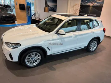 BMW X3 xDrive30e AT