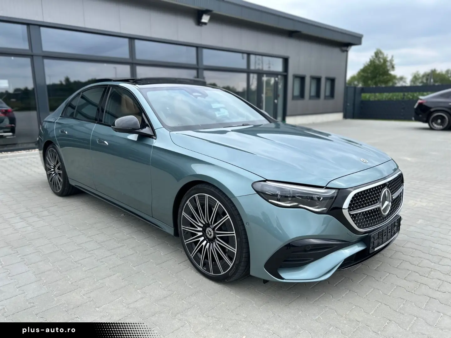 MERCEDES-BENZ E450d 4M AMG Night Premium -HUD-Pano-S&hellip;