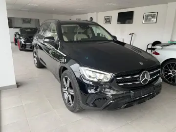 MERCEDES-BENZ GLC 300e 4M Panorama Airmatic Keyless &hellip;