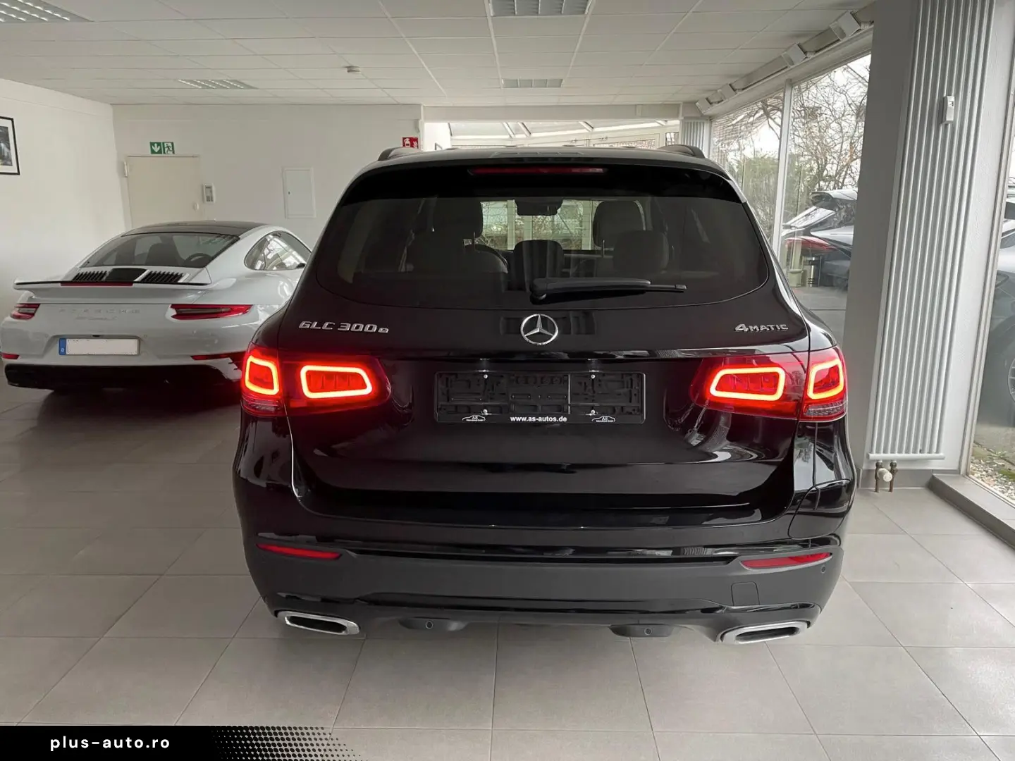 MERCEDES-BENZ GLC 300e 4M Panorama Airmatic Keyless &hellip;