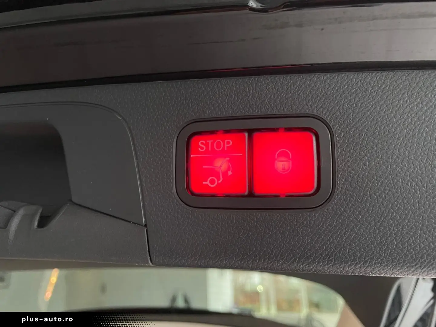 MERCEDES-BENZ GLC 300e 4M Panorama Airmatic Keyless &hellip;