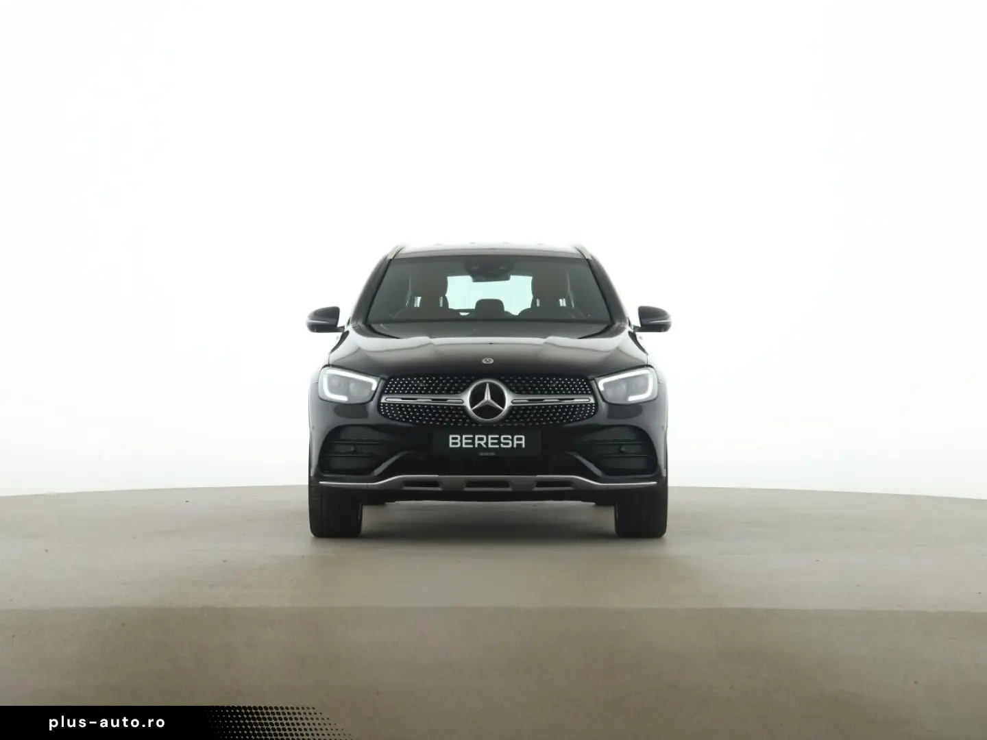 MERCEDES-BENZ GLC 300 e 4M AMG AHK Distronic Leder braun HUD