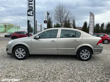 Opel Astra 2009 AUTOMATA 1.6 Mpi