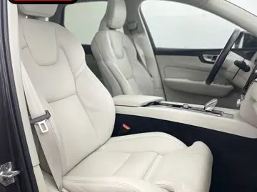 VOLVO XC60 T6 AWD RECH INSCRIPTION PANO 360 H K MEMO