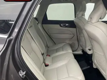 VOLVO XC60 T6 AWD RECH INSCRIPTION PANO 360 H K MEMO