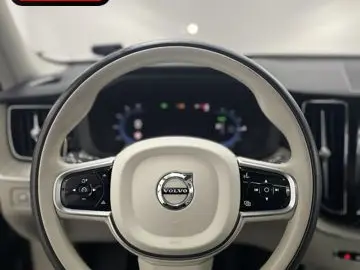 VOLVO XC60 T6 AWD RECH INSCRIPTION PANO 360 H K MEMO