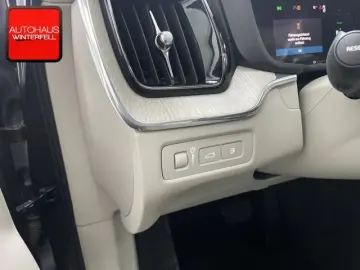 VOLVO XC60 T6 AWD RECH INSCRIPTION PANO 360 H K MEMO