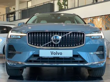 VOLVO XC 60 AWD Inscription Sthz Memory H&K AHK 360