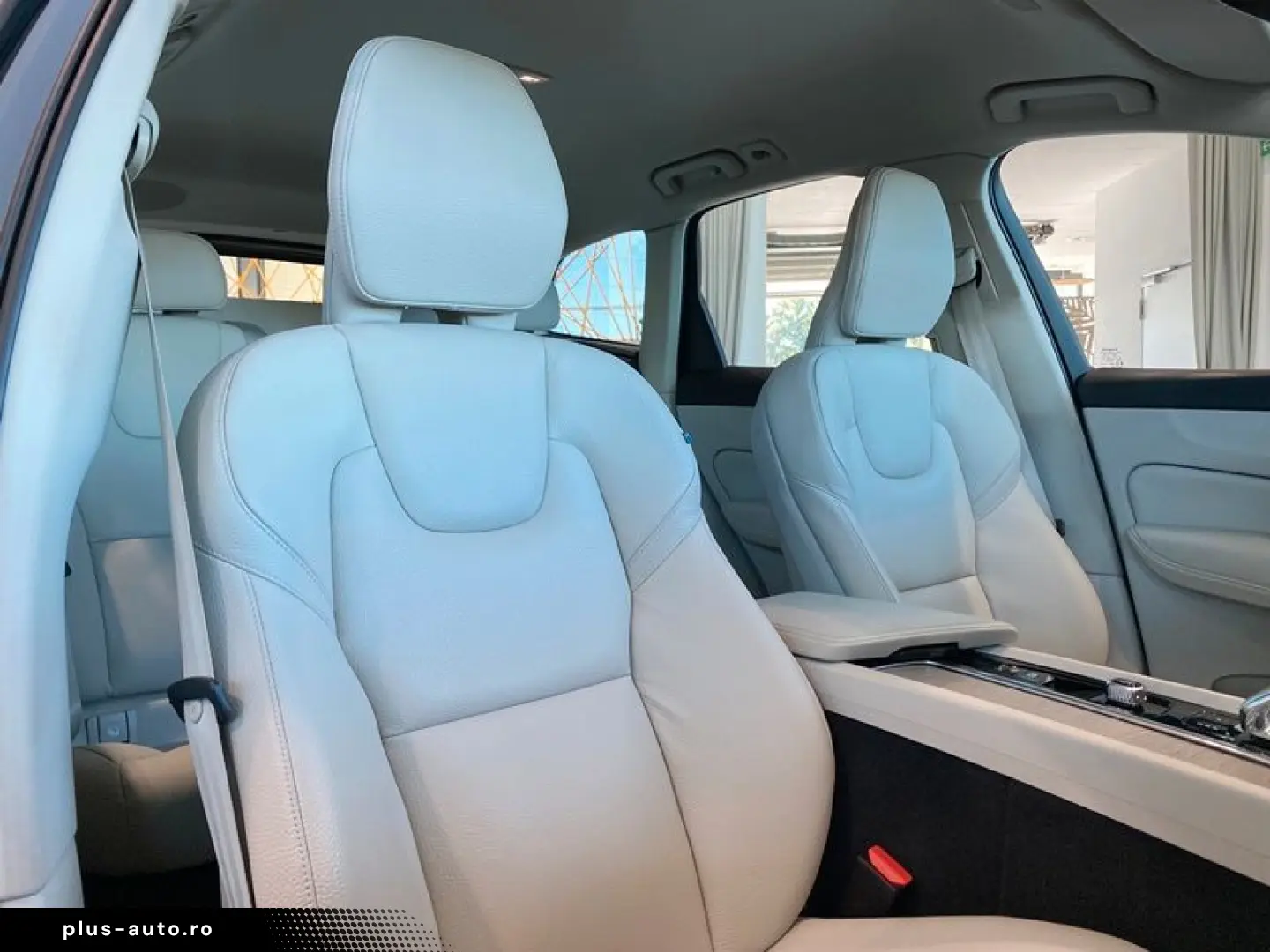 VOLVO XC 60 AWD Inscription Sthz Memory H&K AHK 360