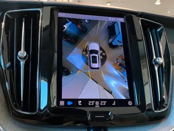 VOLVO XC 60 AWD Inscription Sthz Memory H&K AHK 360