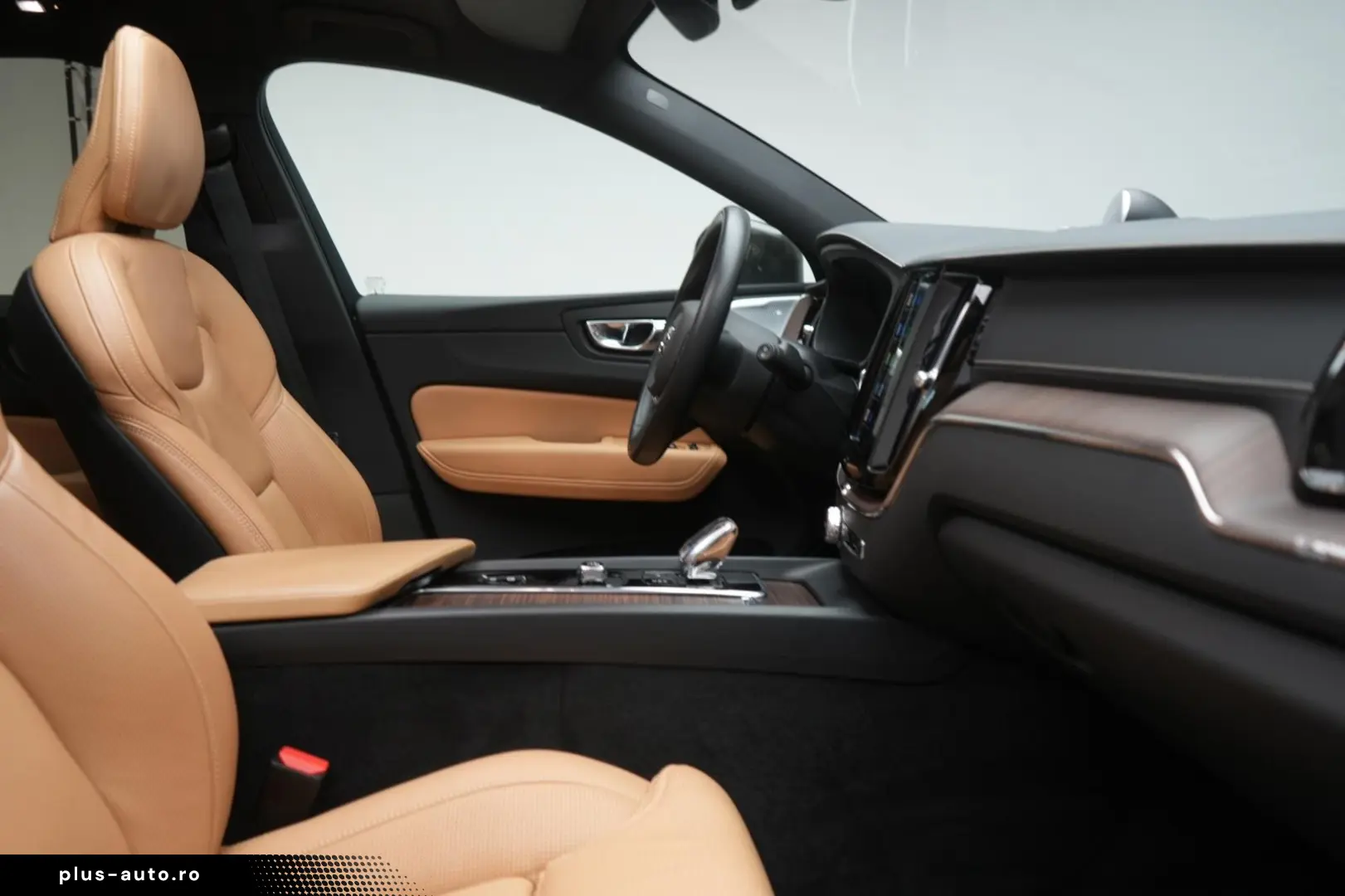 VOLVO XC 60  B5 D AWD Geartronic Inscription Leder Kam