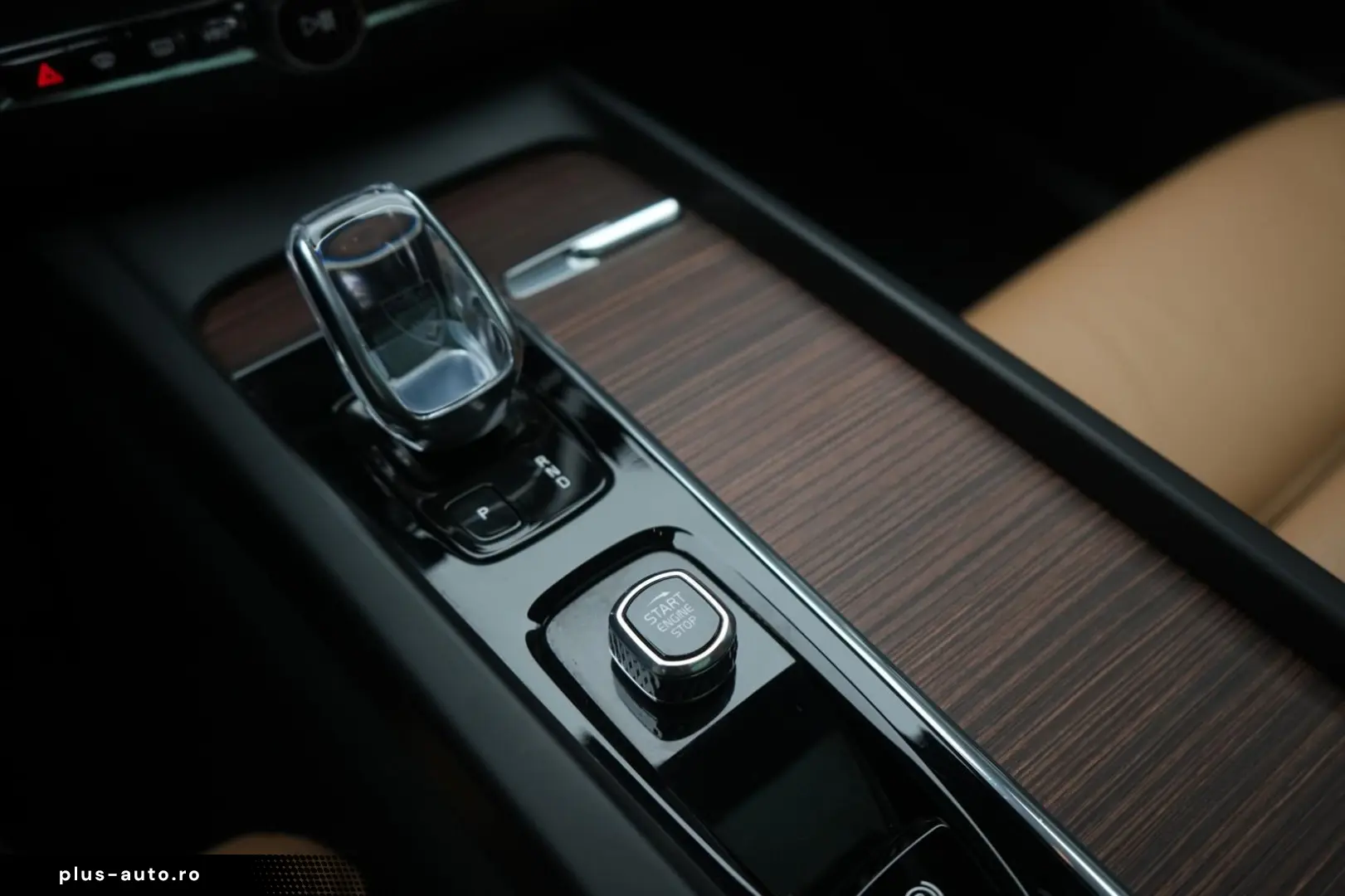 VOLVO XC 60  B5 D AWD Geartronic Inscription Leder Kam