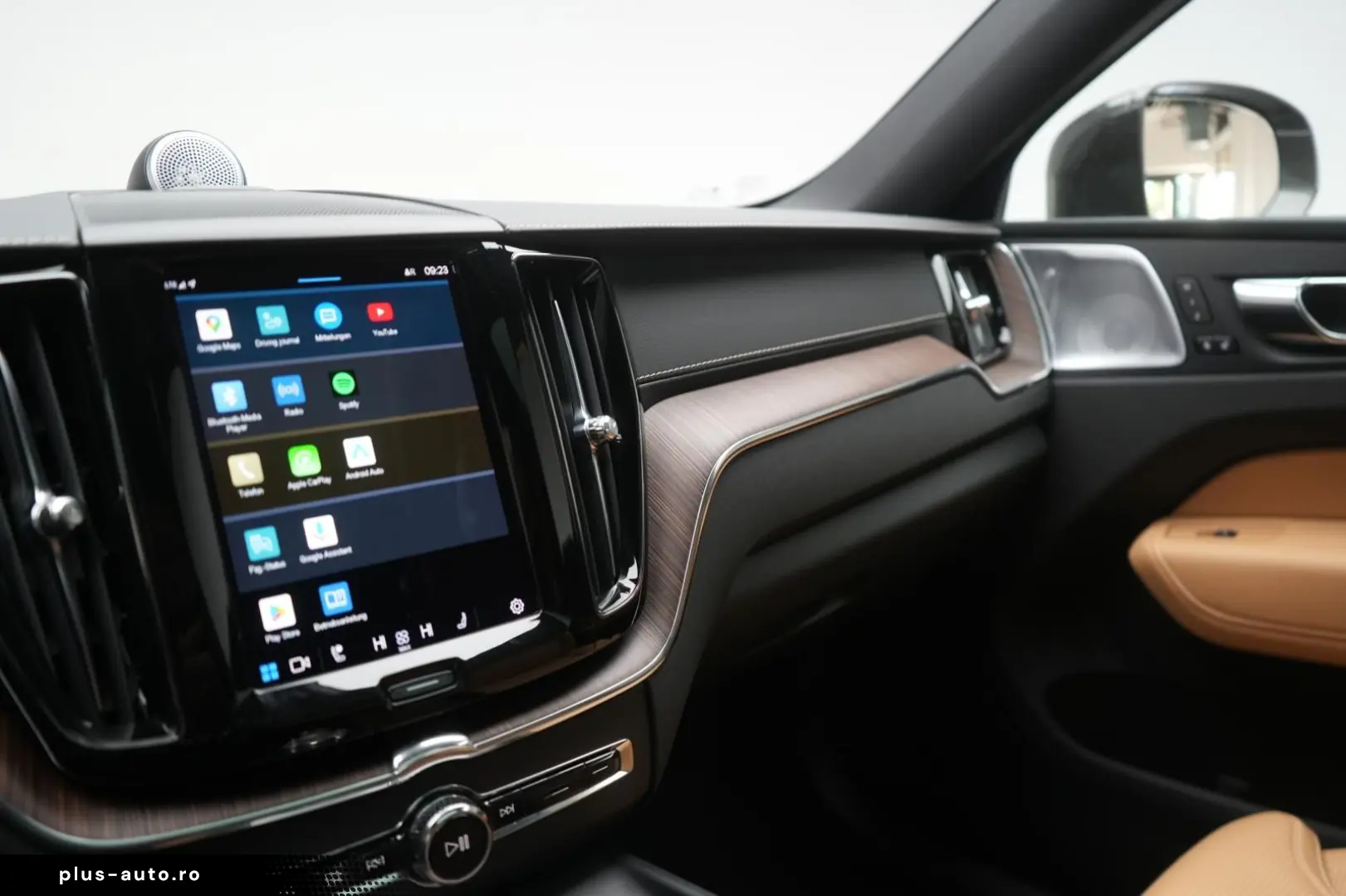 VOLVO XC 60  B5 D AWD Geartronic Inscription Leder Kam