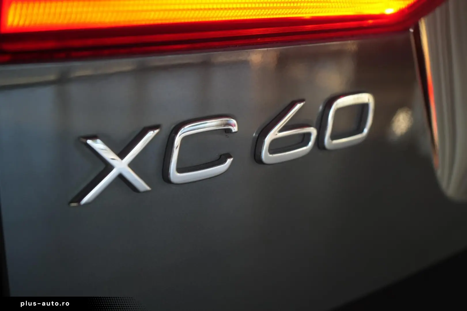 VOLVO XC 60  B5 D AWD Geartronic Inscription Leder Kam