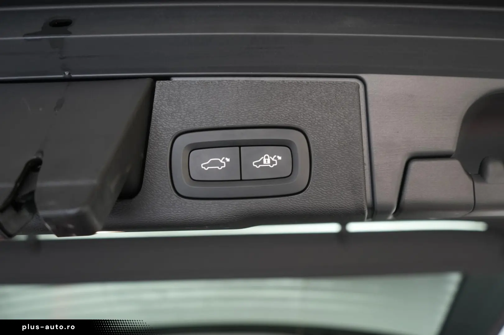 VOLVO XC 60  B5 D AWD Geartronic Inscription Leder Kam