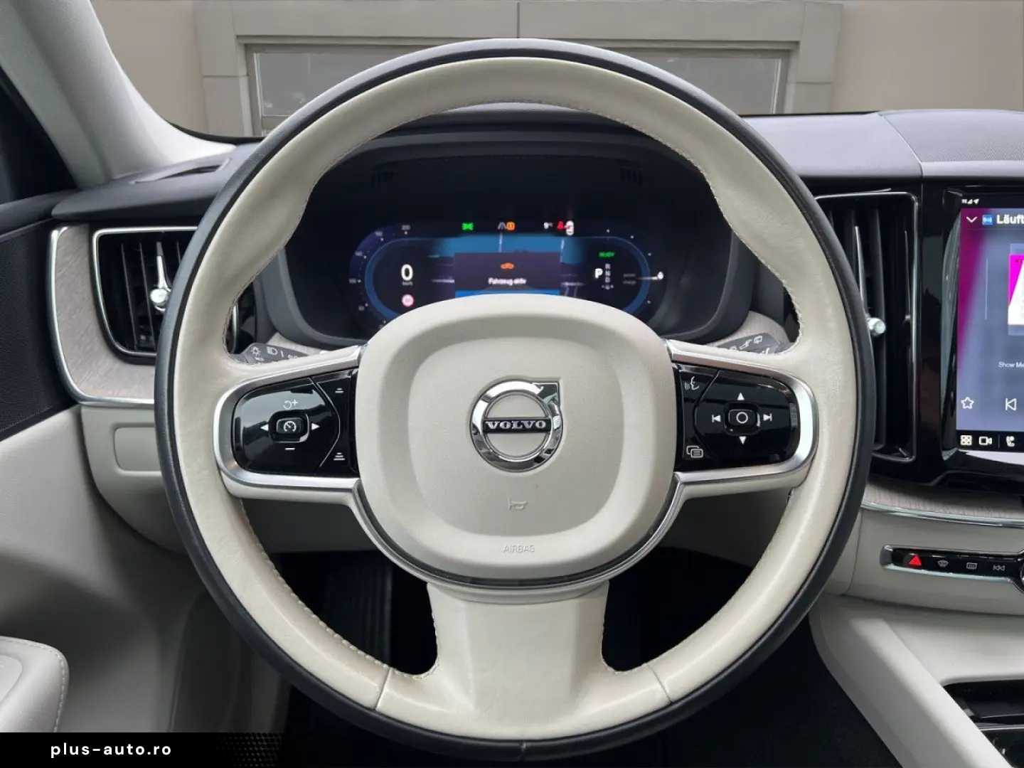 VOLVO XC60 T6 AWD Inscription Expr. SD NAVI LED 18LM