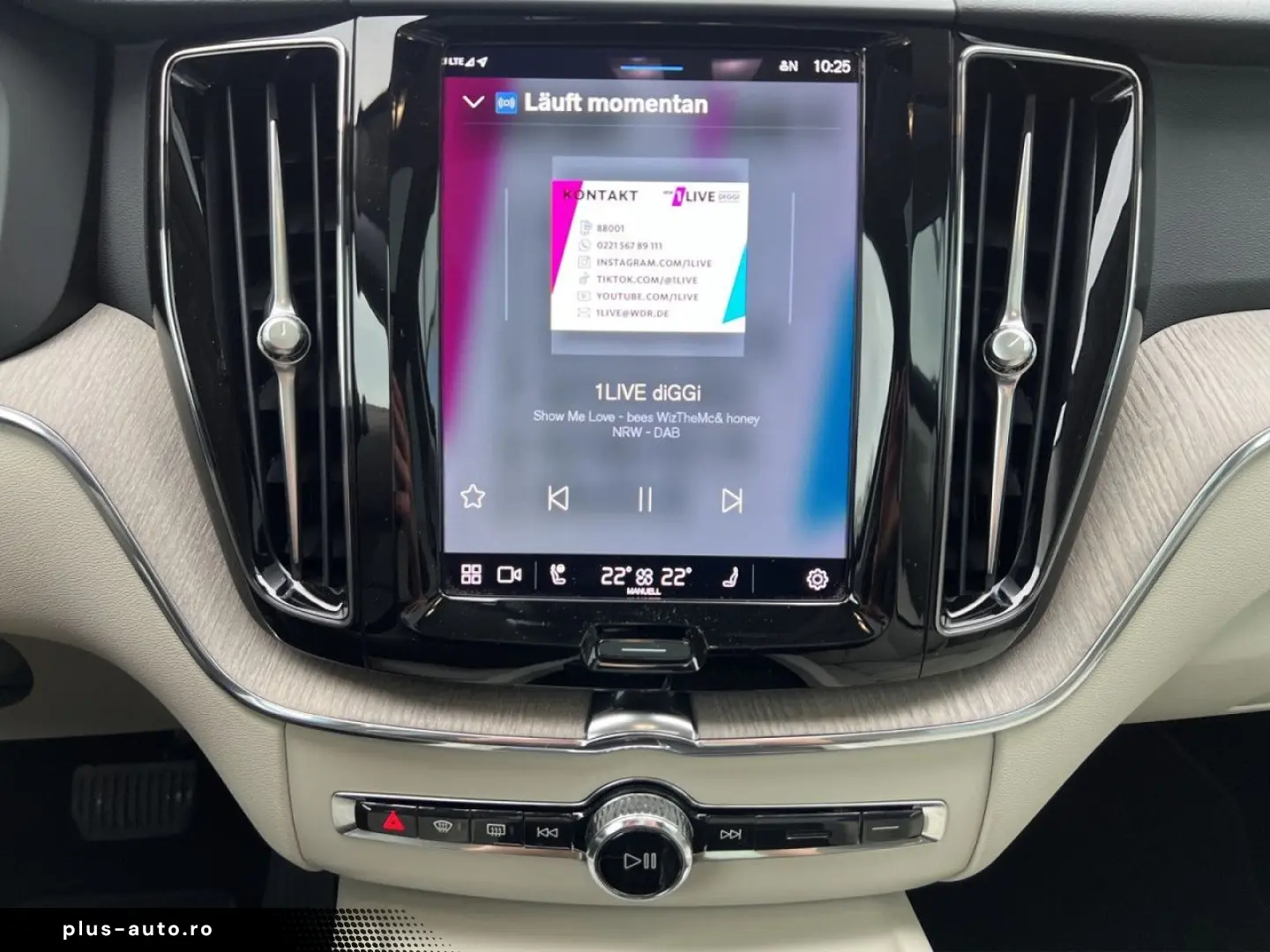 VOLVO XC60 T6 AWD Inscription Expr. SD NAVI LED 18LM