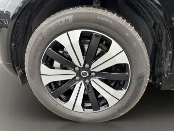 VOLVO XC60 T6 AWD Inscription Expr. SD NAVI LED 18LM