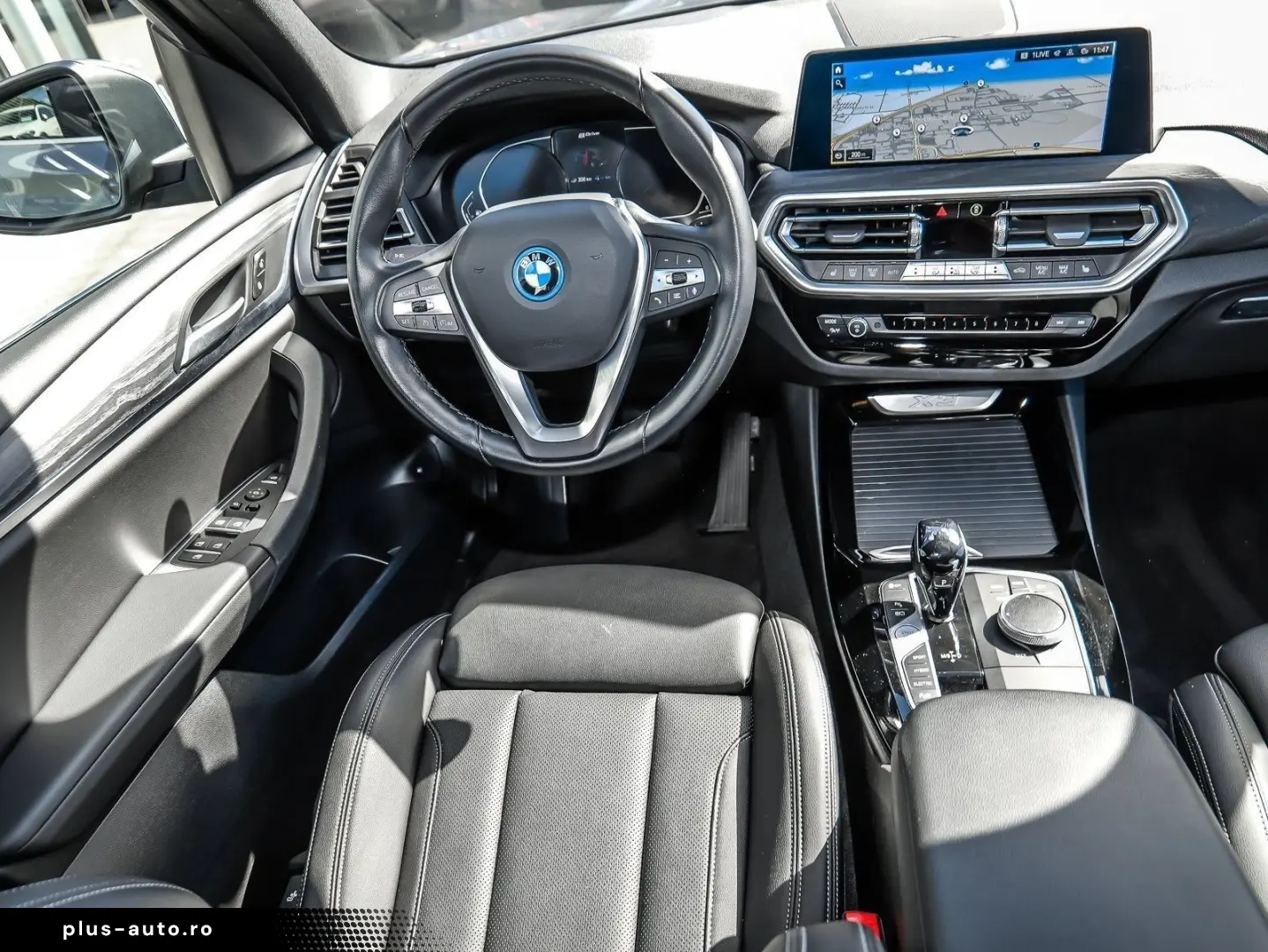 BMW X3 xDrive30e RFK NAVI LED PDC V H DAB Parkass.