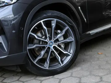 BMW X3 xDrive30e AT Innovationsp. Sport Aut. Head-Up