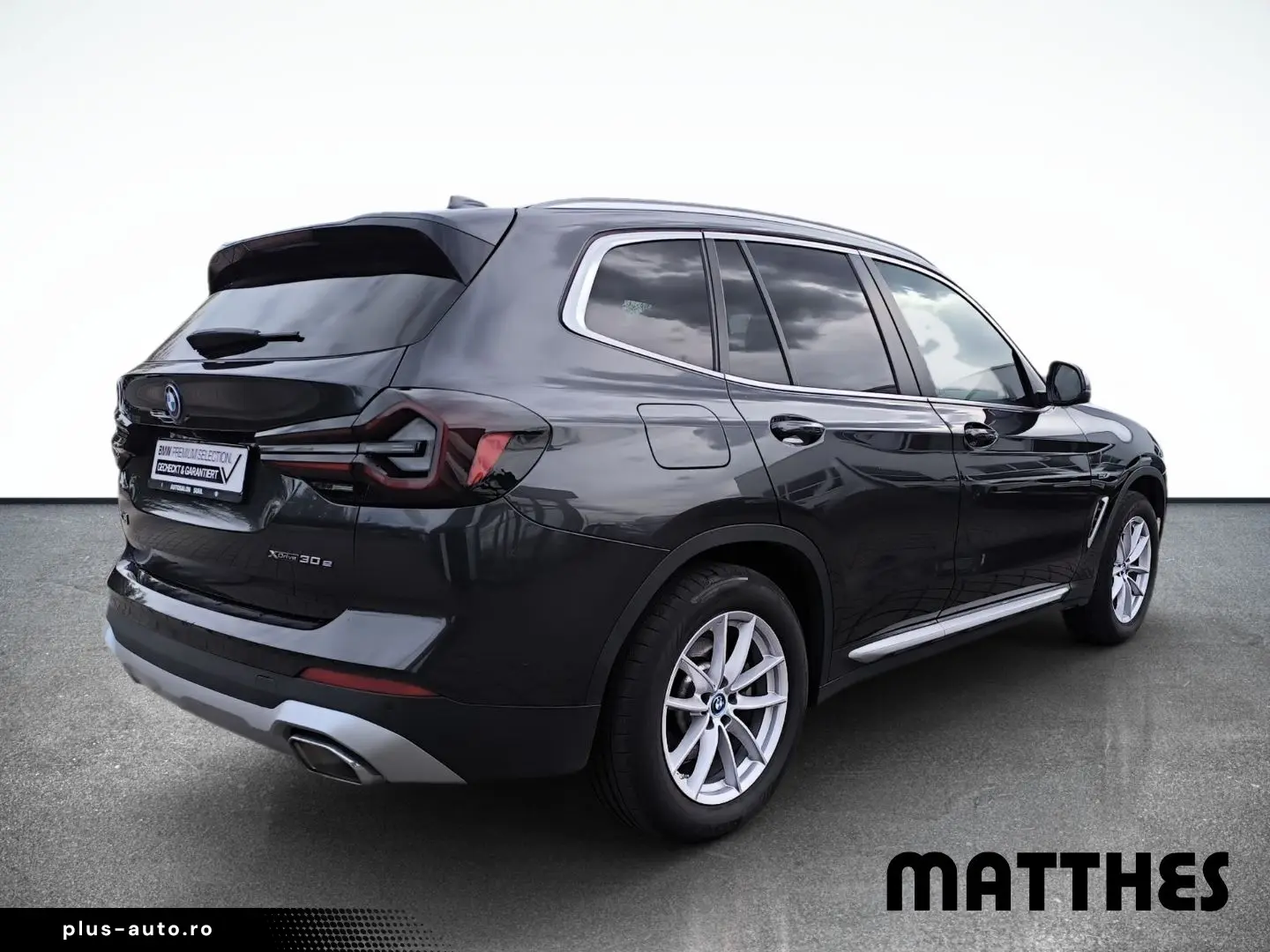 BMW X3 xDrive30e Parkassistent Head-up-Display Fernl