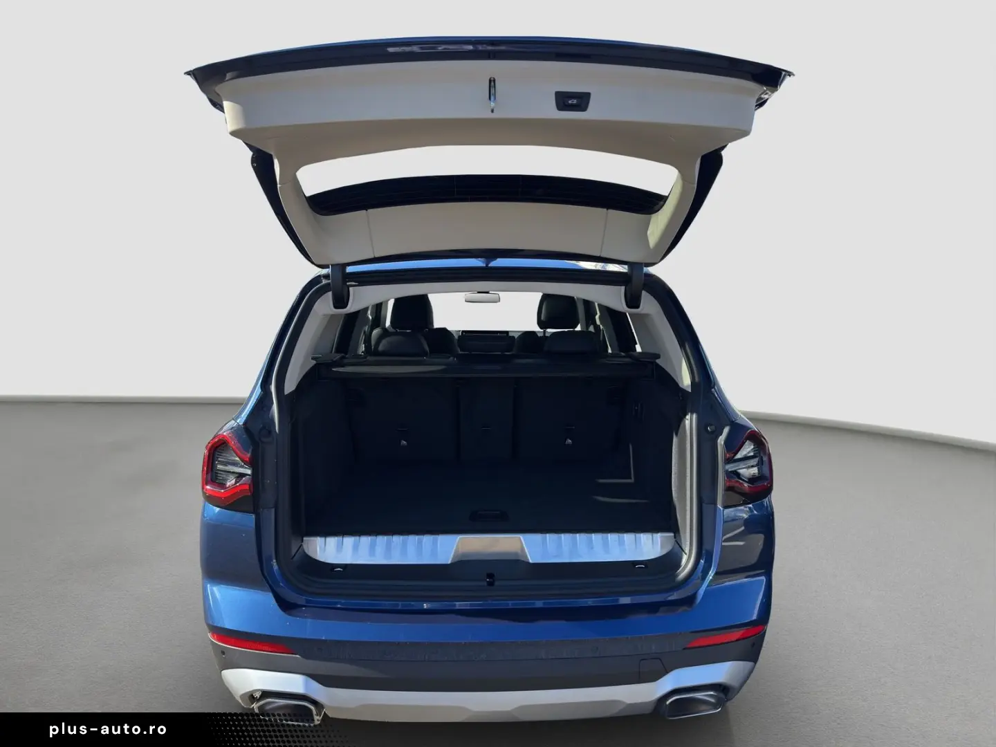 BMW X3 xDrive 30e (Navi LED Pano HUD Leder WLAN)