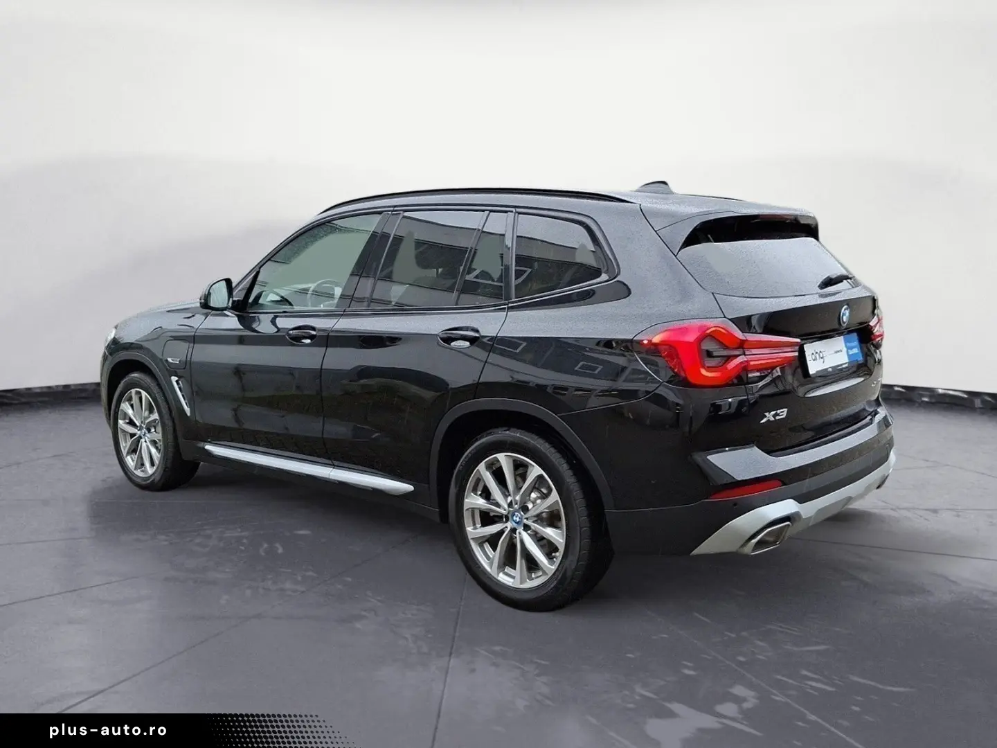 BMW X3 xDrive30e Headup-Display Navi Driving Assista
