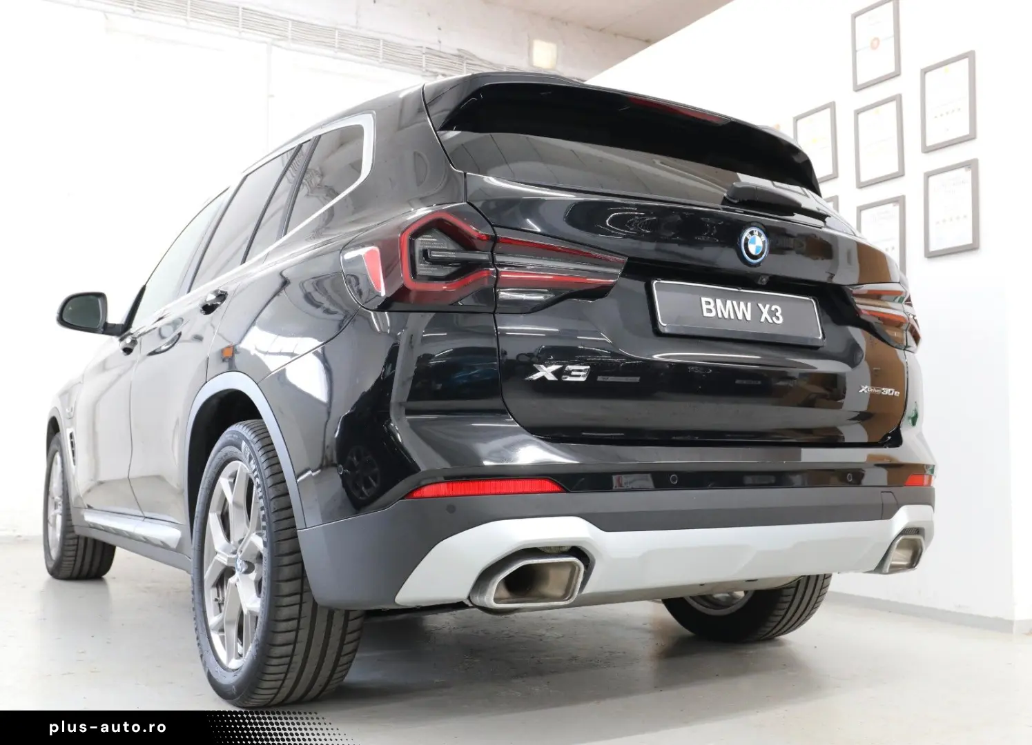 BMW X3 xD 30e SPORT S NAVI PRO MEMORY LASER HEAD-UP