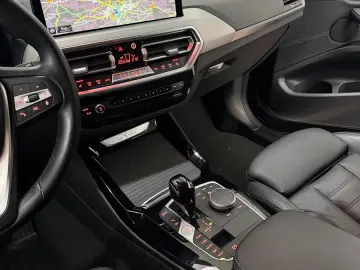 BMW X3 xD 30e SPORT S NAVI PRO MEMORY LASER HEAD-UP