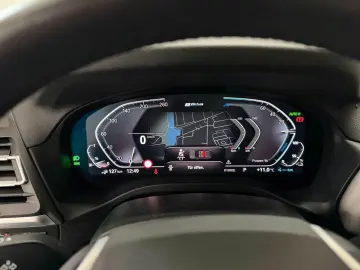 BMW X3 xD 30e SPORT S NAVI PRO MEMORY LASER HEAD-UP