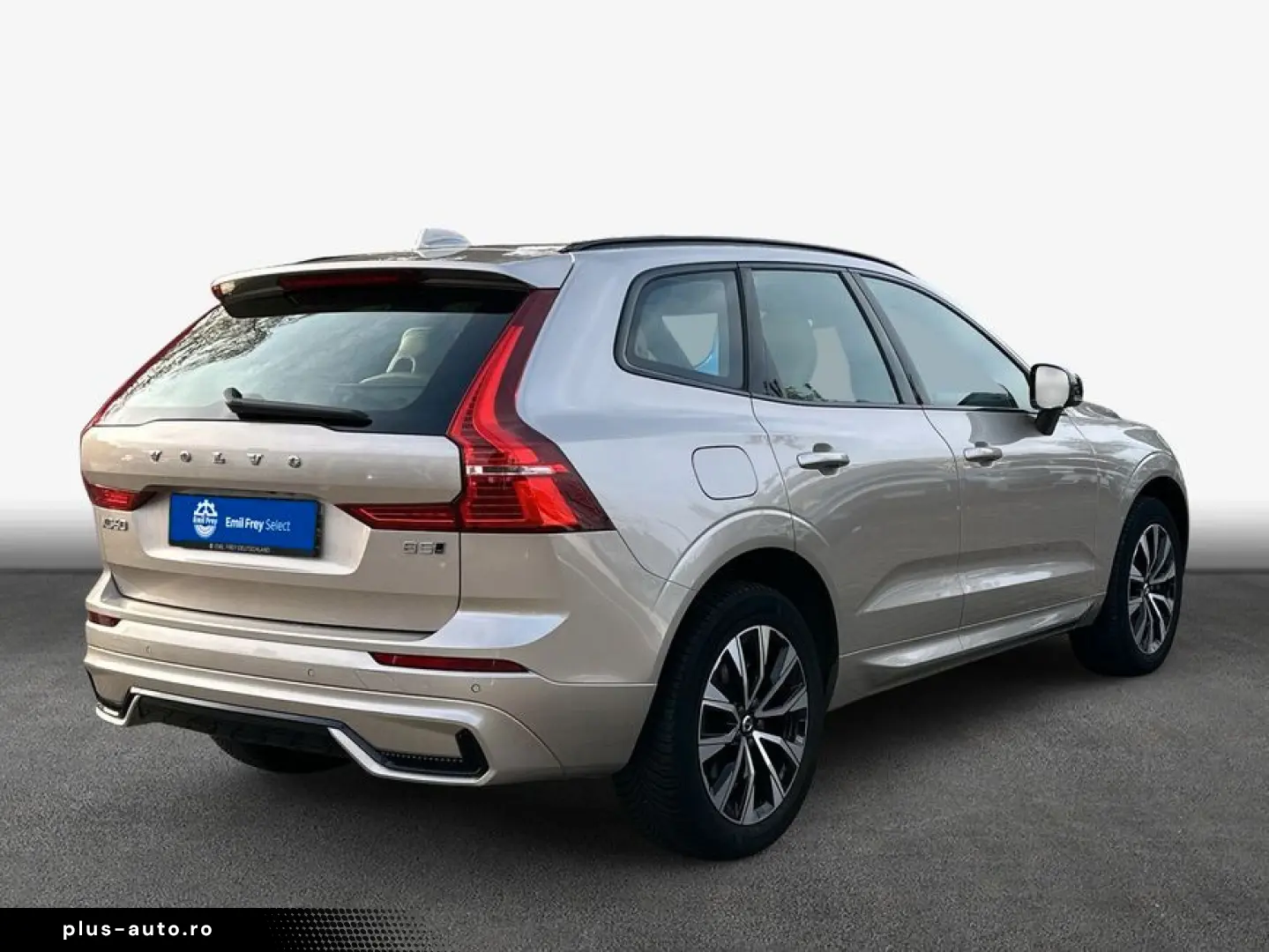 VOLVO XC60 B5 B AWD Plus Dark