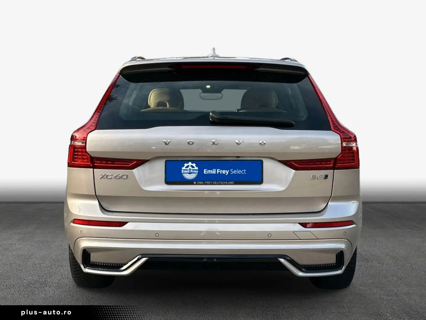 VOLVO XC60 B5 B AWD Plus Dark