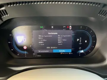 VOLVO XC60 B5 AWD Aut Lederpolsterung Hell Beige UA00