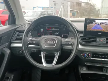 Audi Q5   2.0 TDI 204 CP Quattro   Mild-Hibrid