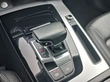 Audi Q5   2.0 TDI 204 CP Quattro   Mild-Hibrid