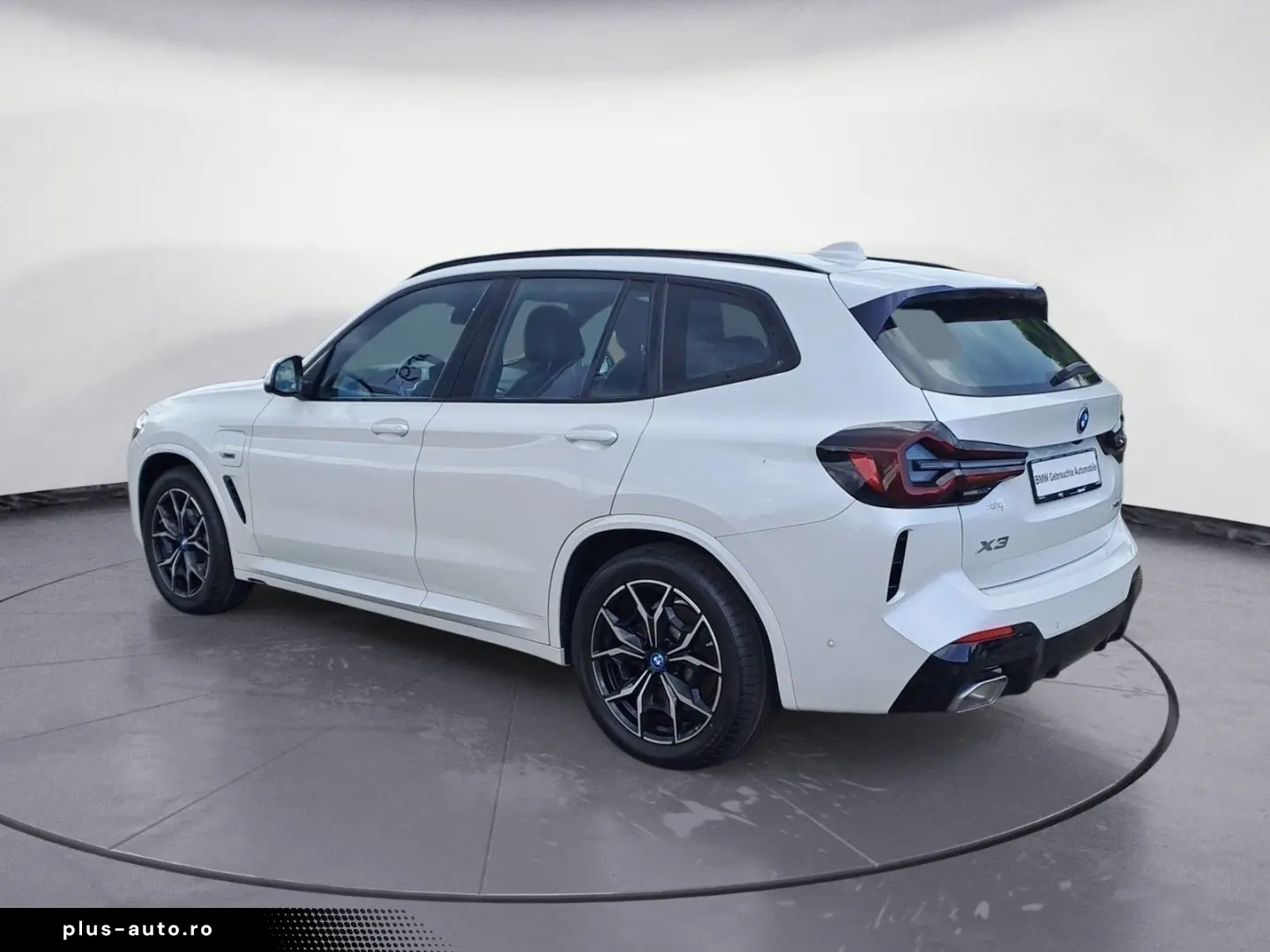 BMW X3 xDrive30e M SPORT Driving Assistant AHK HiFi