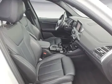 BMW X3 xDrive30e M SPORT Driving Assistant AHK HiFi