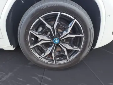 BMW X3 xDrive30e M SPORT Driving Assistant AHK HiFi