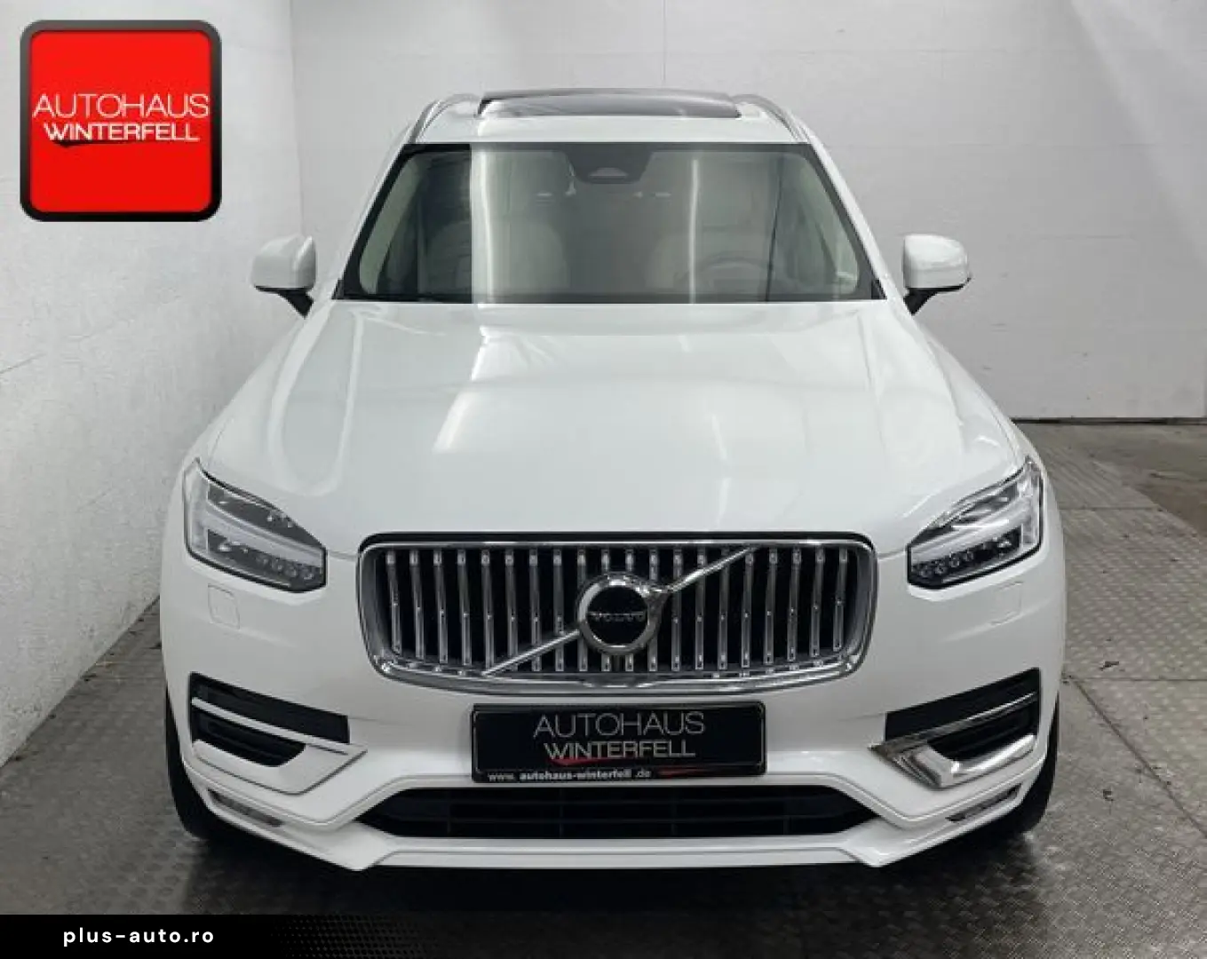 VOLVO XC90 B5 AWD ULTIMATE BRIGHT 7SITZ PANO AHK NUBUK