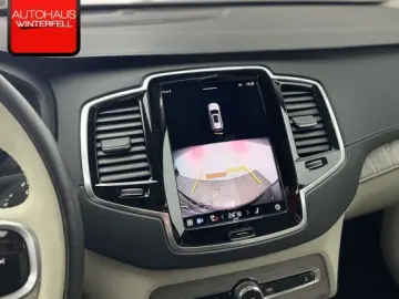 VOLVO XC90 B5 AWD ULTIMATE BRIGHT 7SITZ PANO AHK NUBUK