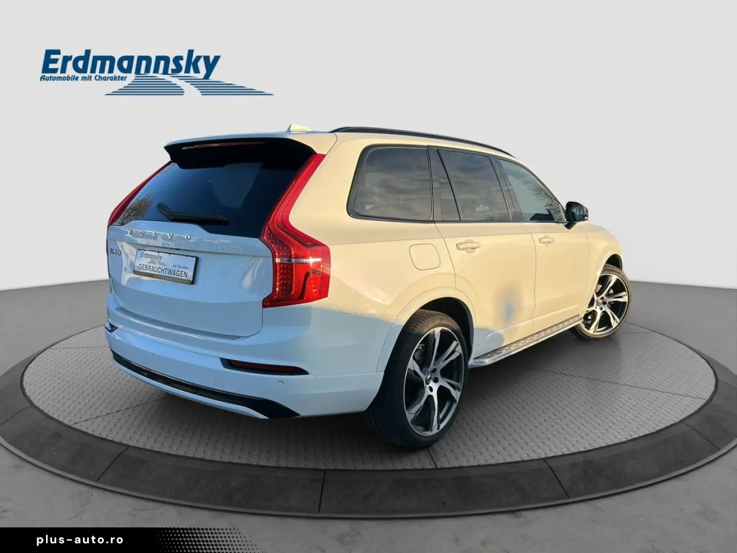 VOLVO XC90 B5 R-Design AHK Pano Four-C StHz HuD 22Zoll