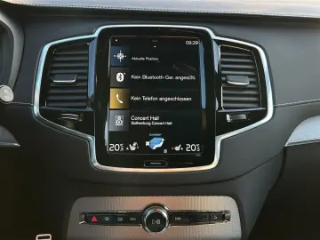 VOLVO XC90 B5 R-Design AHK Pano Four-C StHz HuD 22Zoll