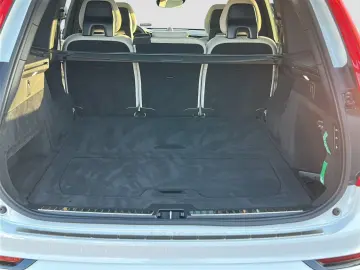 VOLVO XC90 B5 R-Design AHK Pano Four-C StHz HuD 22Zoll